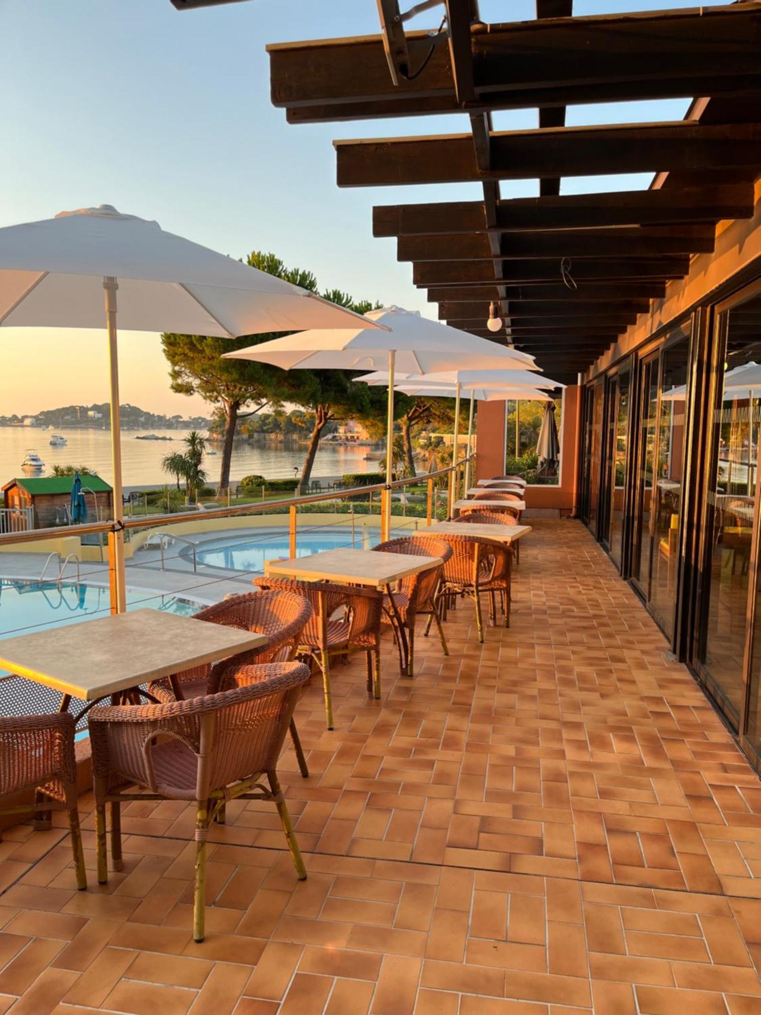 Hotel Vacances Bleues Delcloy Сен-Жан-Кап-Ферра Экстерьер фото